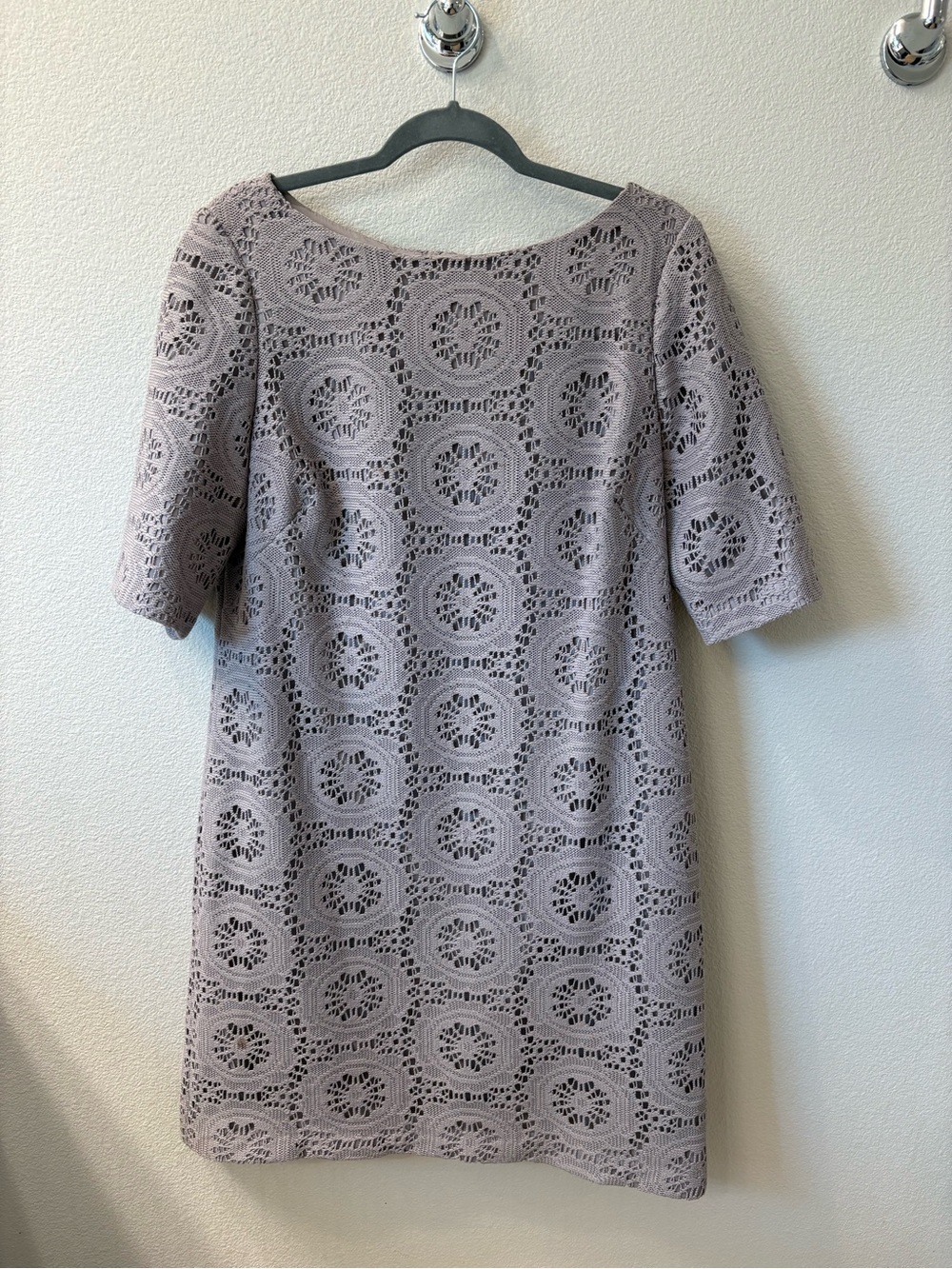 Adrianna Papell Crochet Lace Shift Dress - Taupe